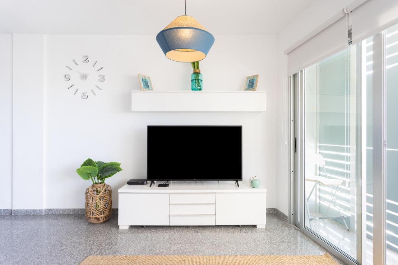 Touching The Sea Free Wifi Apartment Playa de San Juan  Bagian luar foto