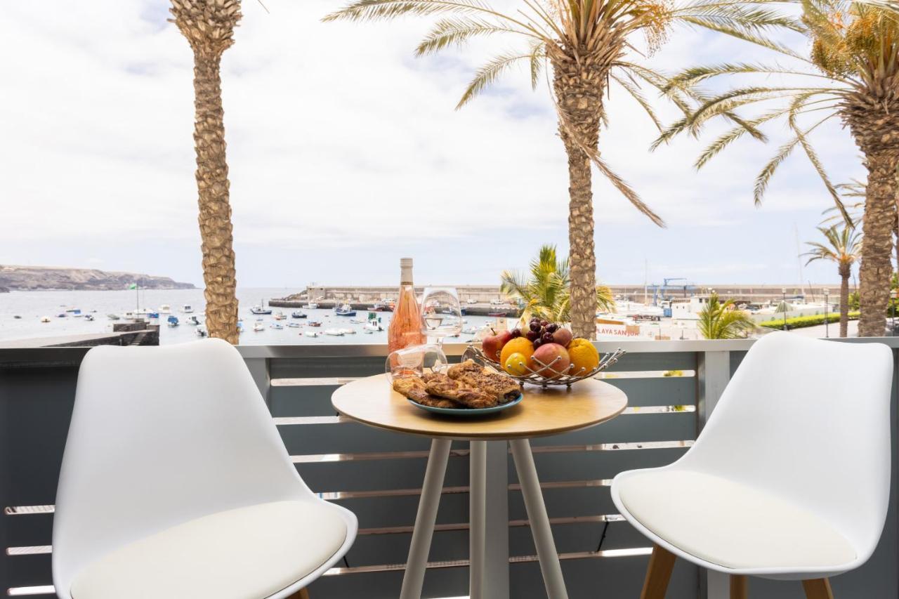 Touching The Sea Free Wifi Apartment Playa de San Juan  Bagian luar foto